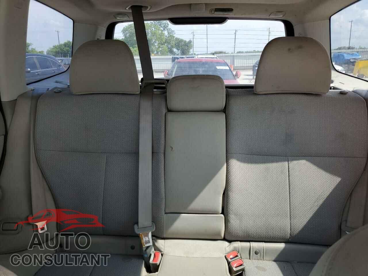 SUBARU FORESTER 2011 - JF2SHBDC3BH774671