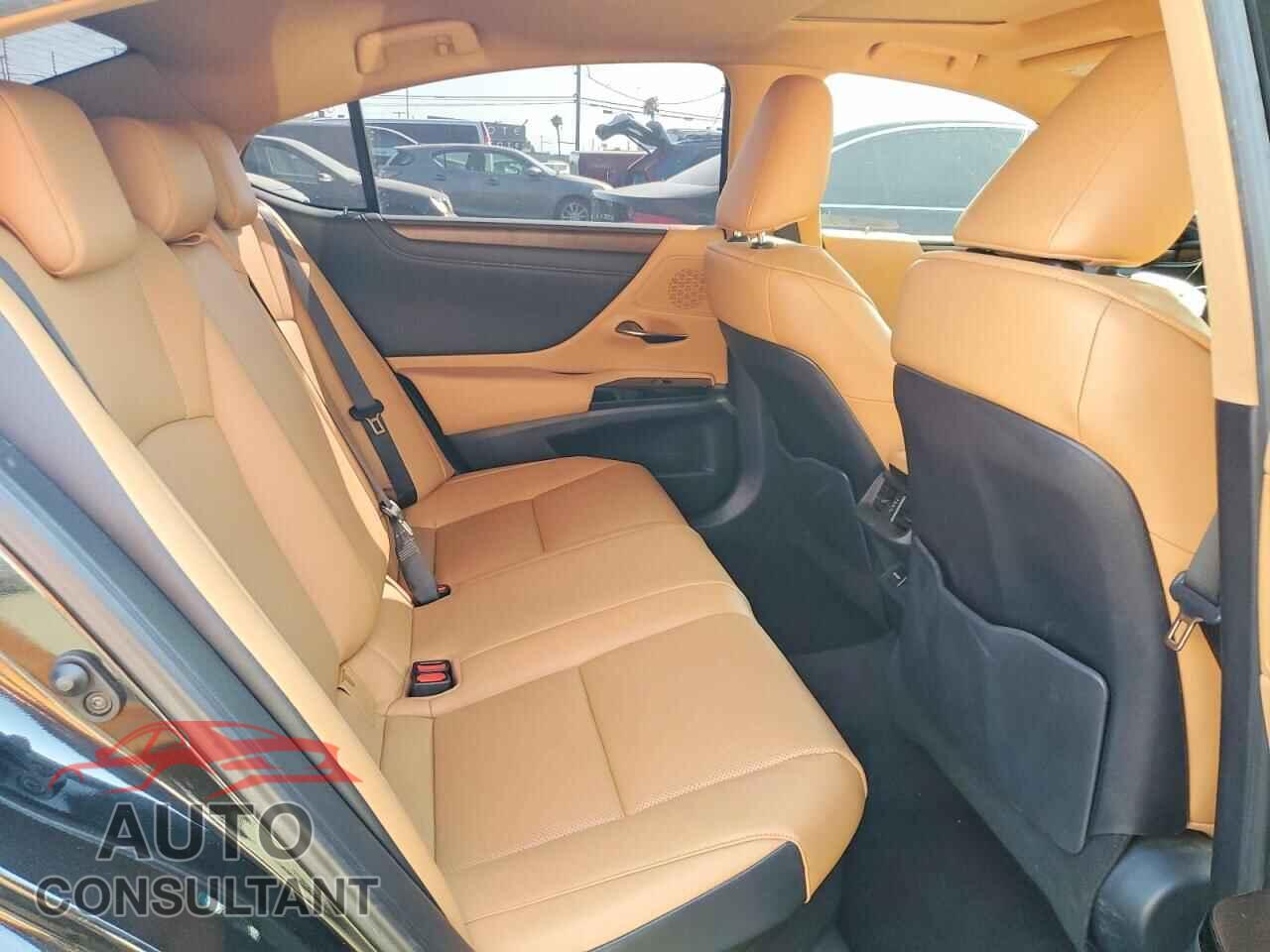 LEXUS ES300 2024 - 58ADA1C16RU044474