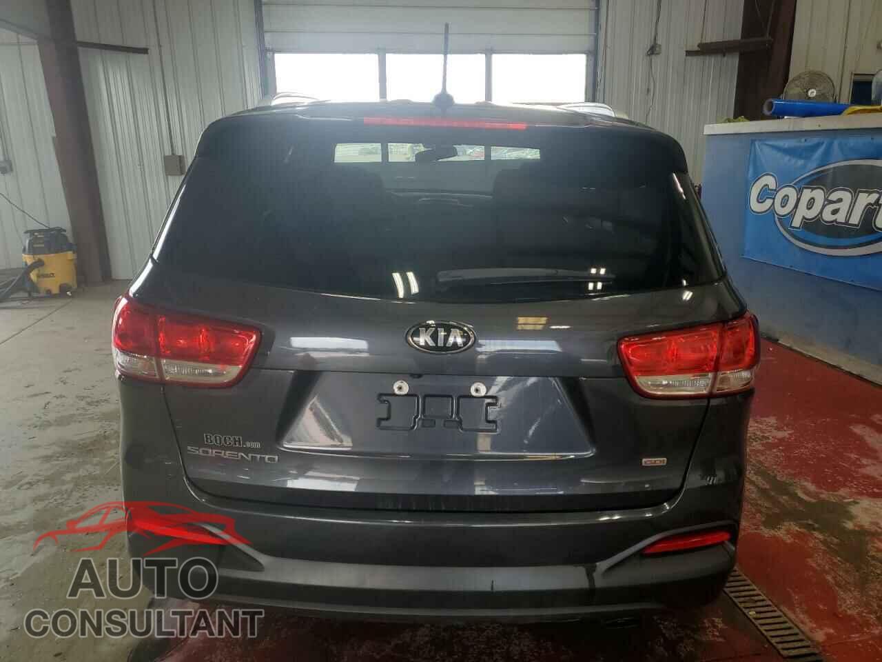 KIA SORENTO 2017 - 5XYPGDA39HG268609