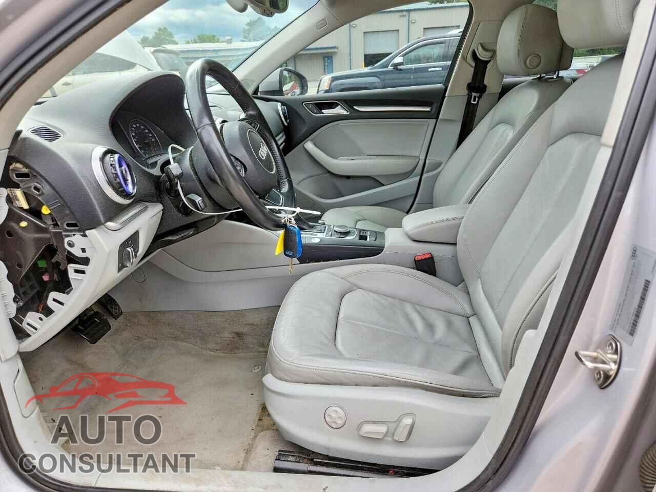 AUDI A3 2015 - WAUCCGFF1F1035428