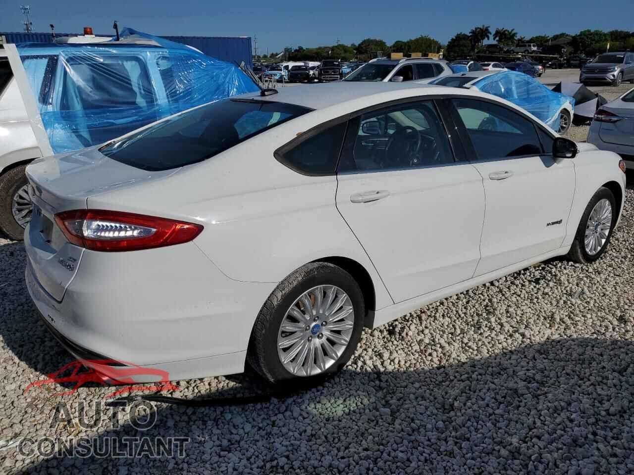 FORD FUSION 2013 - 3FA6P0LU2DR150322