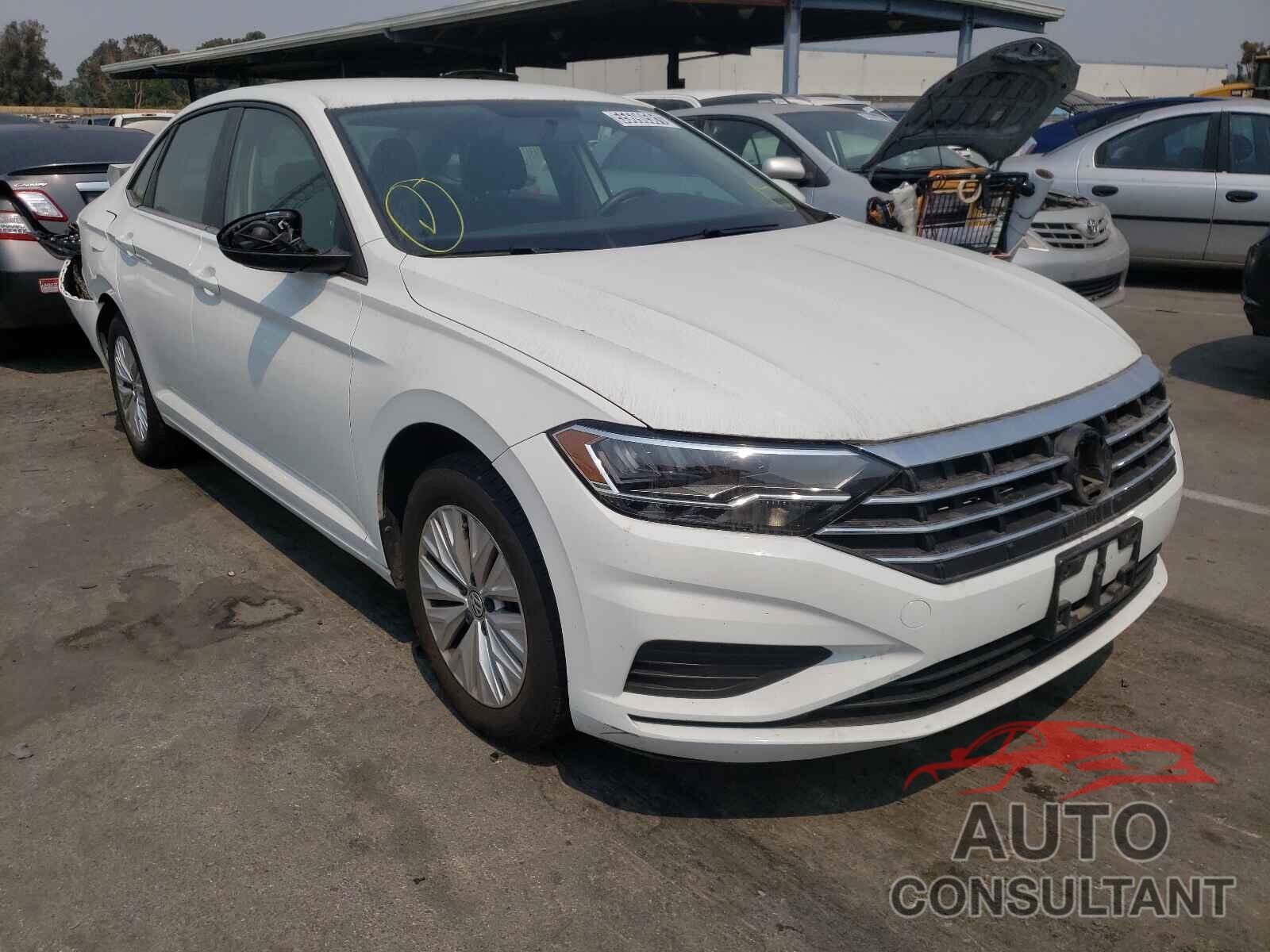VOLKSWAGEN JETTA 2019 - 3VWCB7BU4KM197283