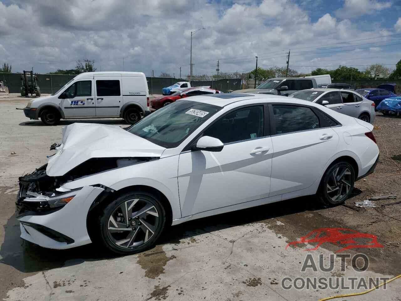 HYUNDAI ELANTRA 2025 - KMHLP4DG4SU924455