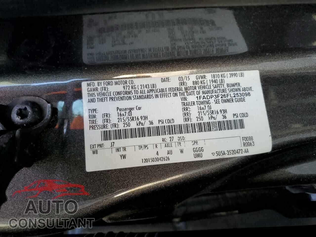 FORD FOCUS 2015 - 1FADP3F26FL253098