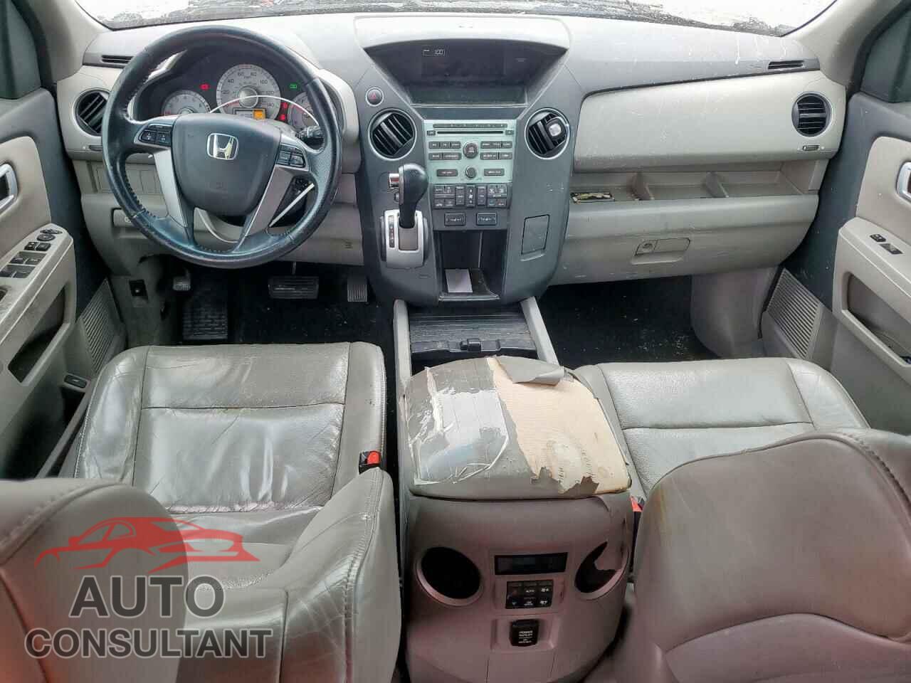 HONDA PILOT 2011 - 5FNYF3H51BB032849