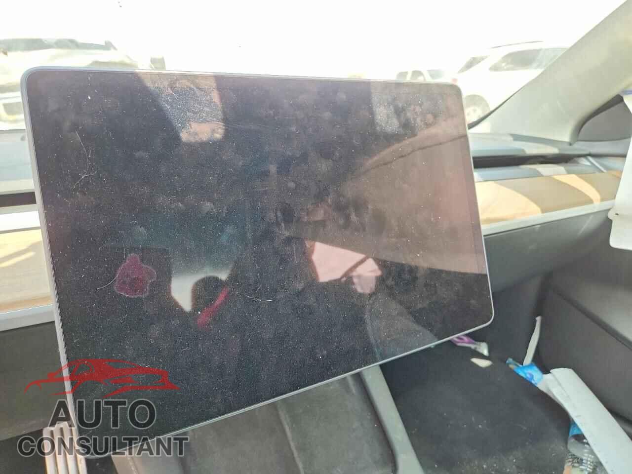 TESLA MODEL 3 2023 - 5YJ3E1EC2PF596215