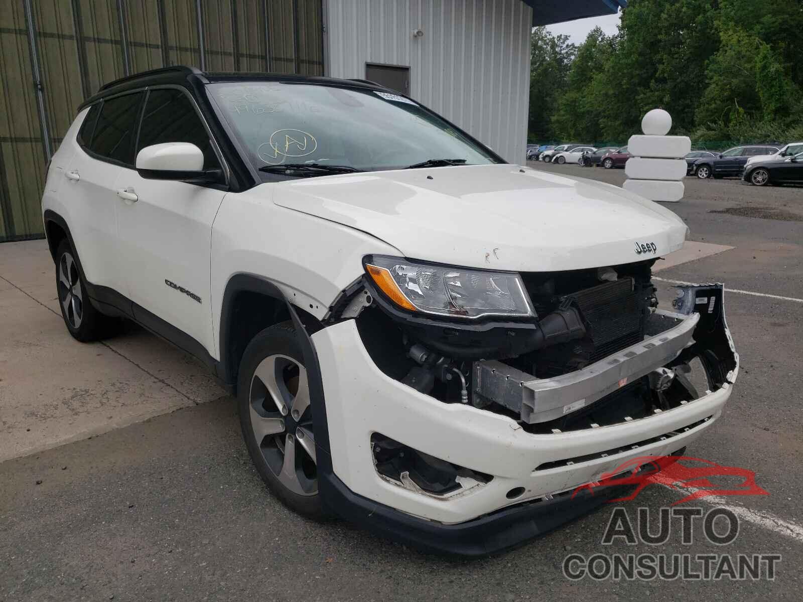 JEEP COMPASS 2018 - 3C4NJDBB8JT281199
