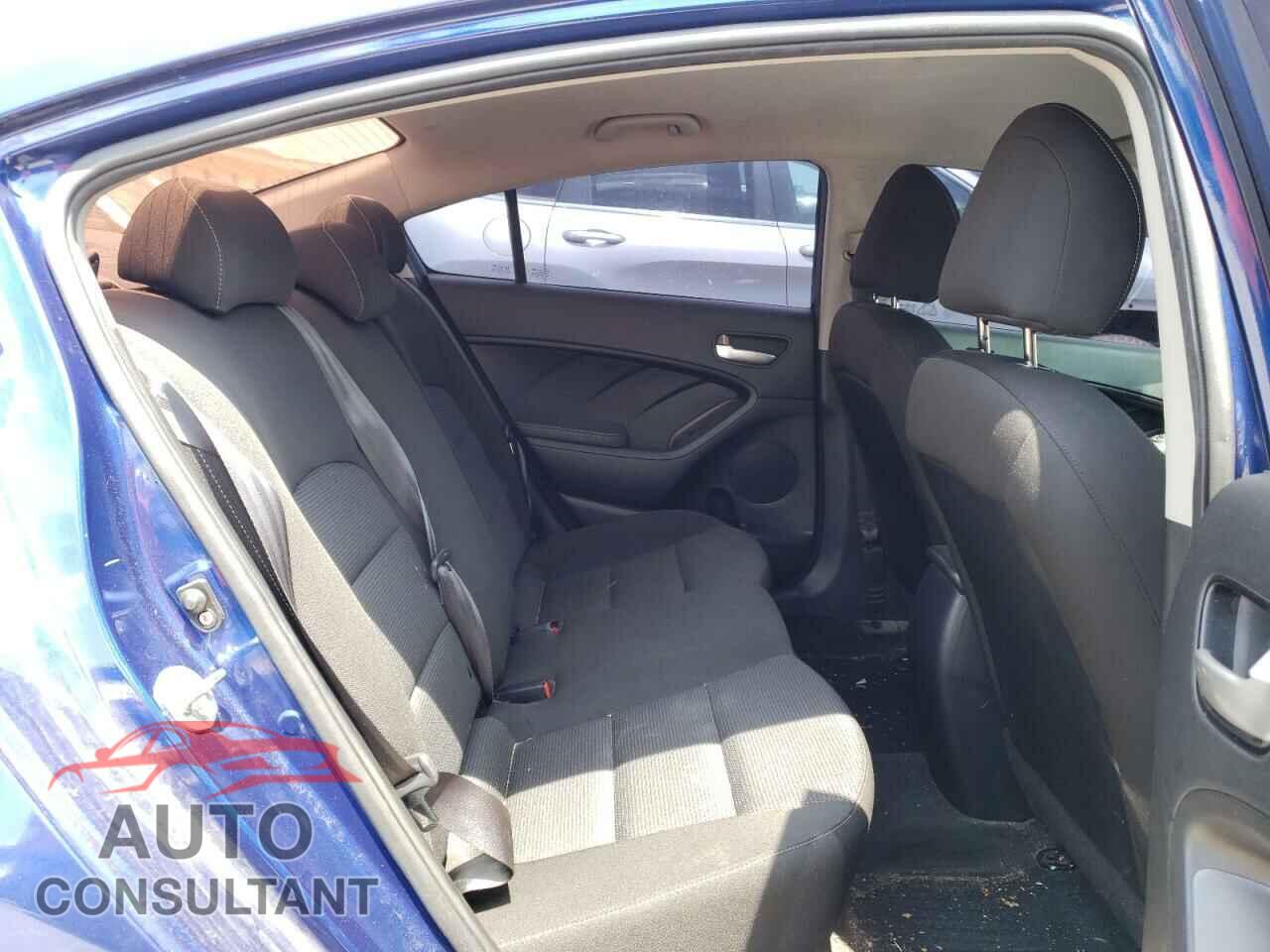 KIA FORTE 2017 - 3KPFK4A77HE149547