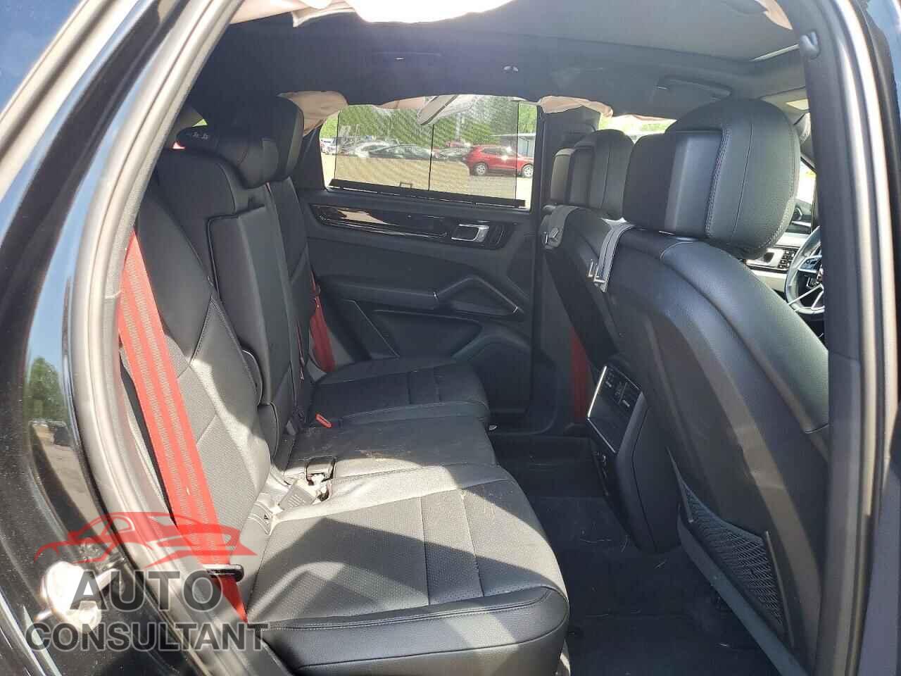 PORSCHE CAYENNE 2020 - WP1AA2AY5LDA04767