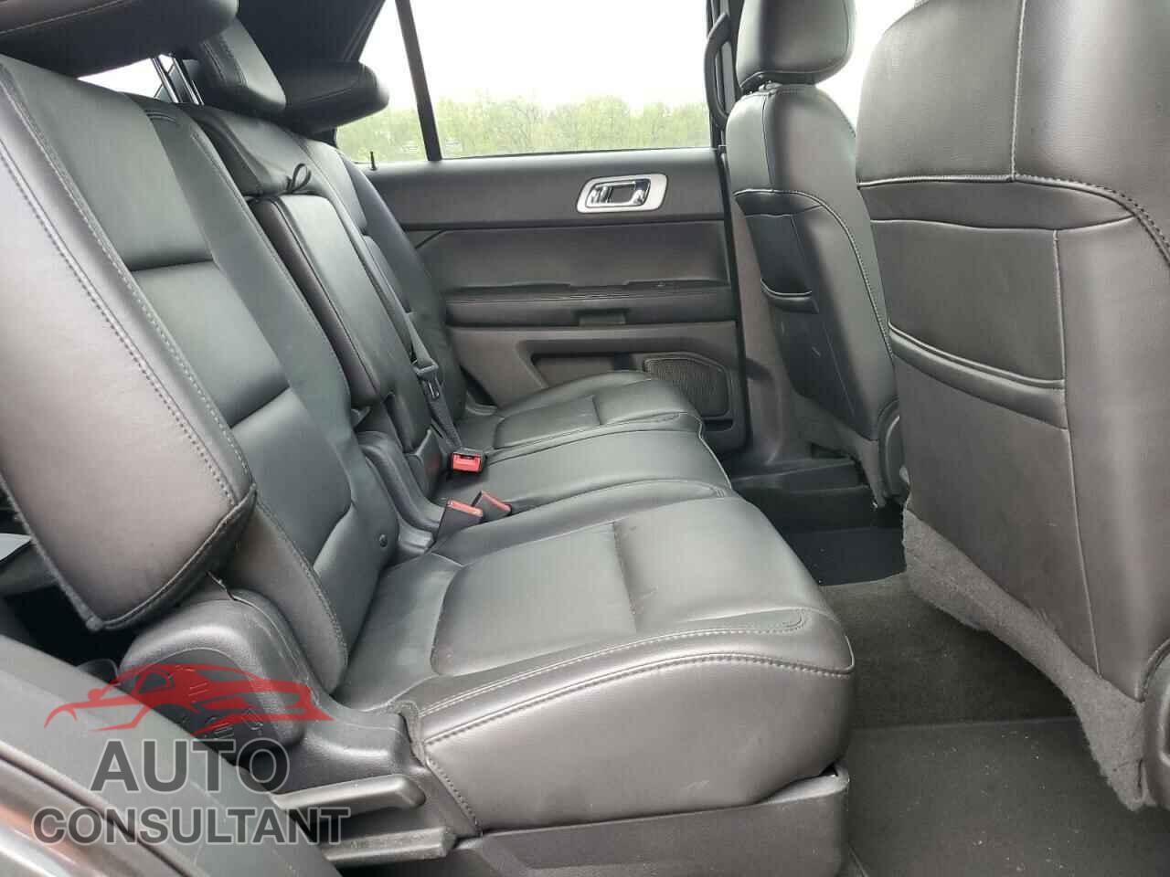 FORD EXPLORER 2015 - 1FM5K8F84FGA20923