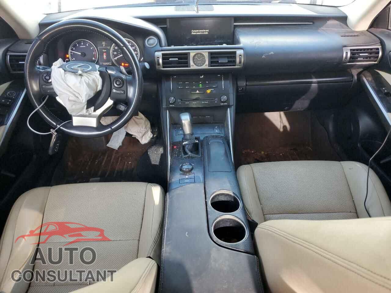 LEXUS IS 2014 - JTHCE1D27E5001302