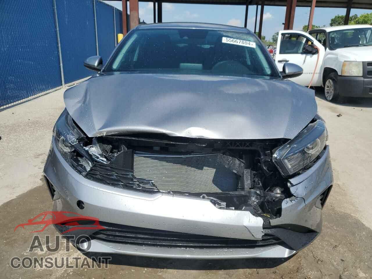 KIA FORTE 2023 - 3KPF24AD9PE543202