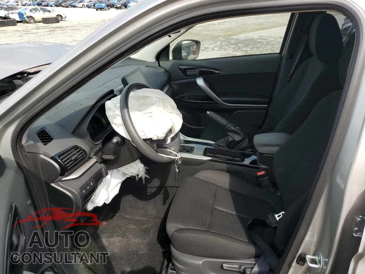 MITSUBISHI ECLIPSE 2024 - JA4ATVAA5RZ052081