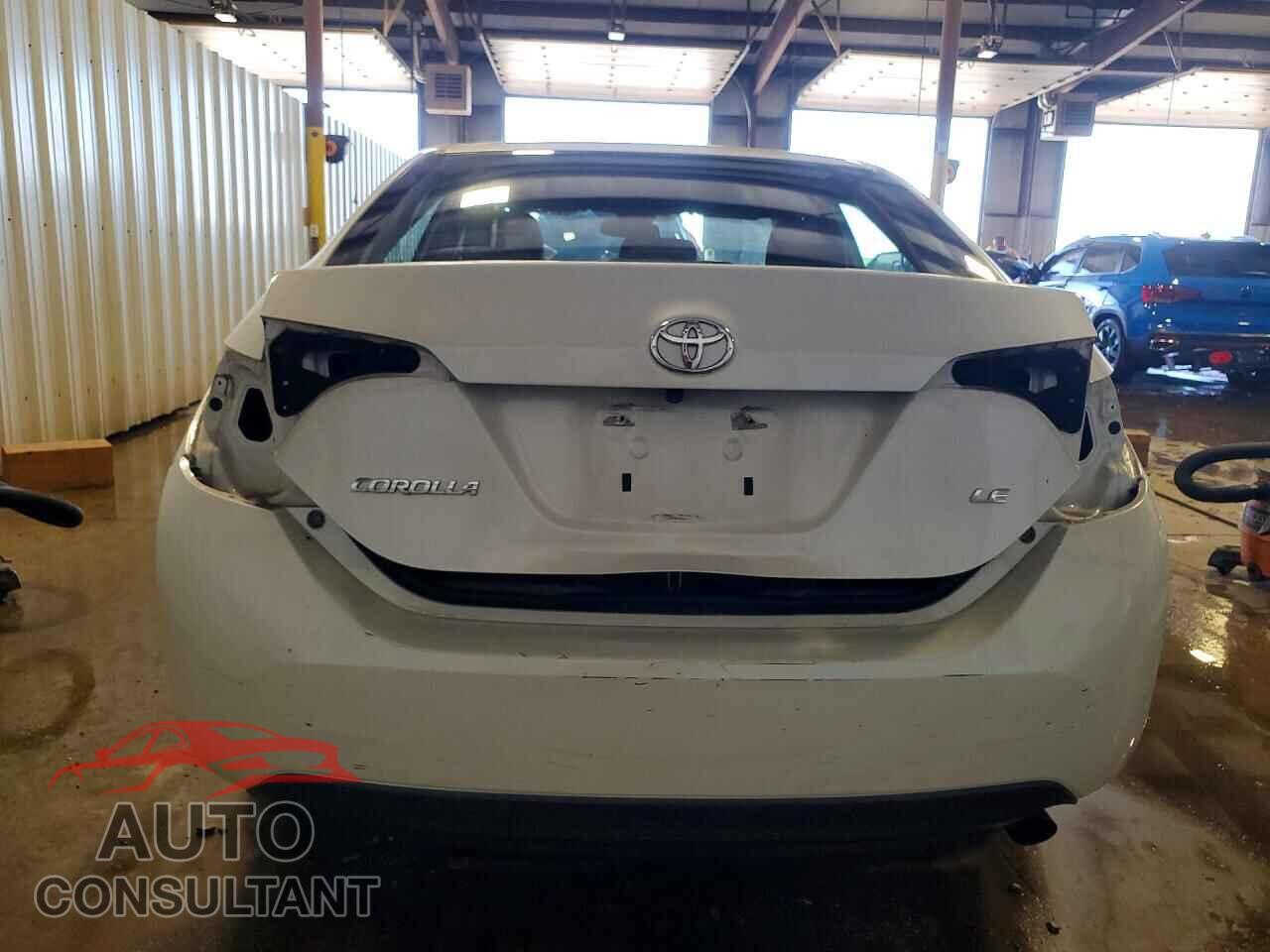 TOYOTA COROLLA 2017 - 5YFBURHE7HP596209