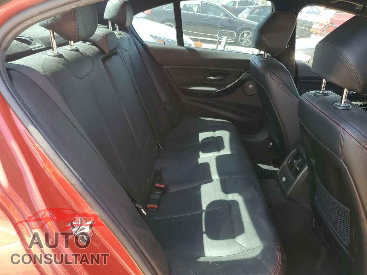 BMW 3 SERIES 2012 - WBA3C1C5XCF431297