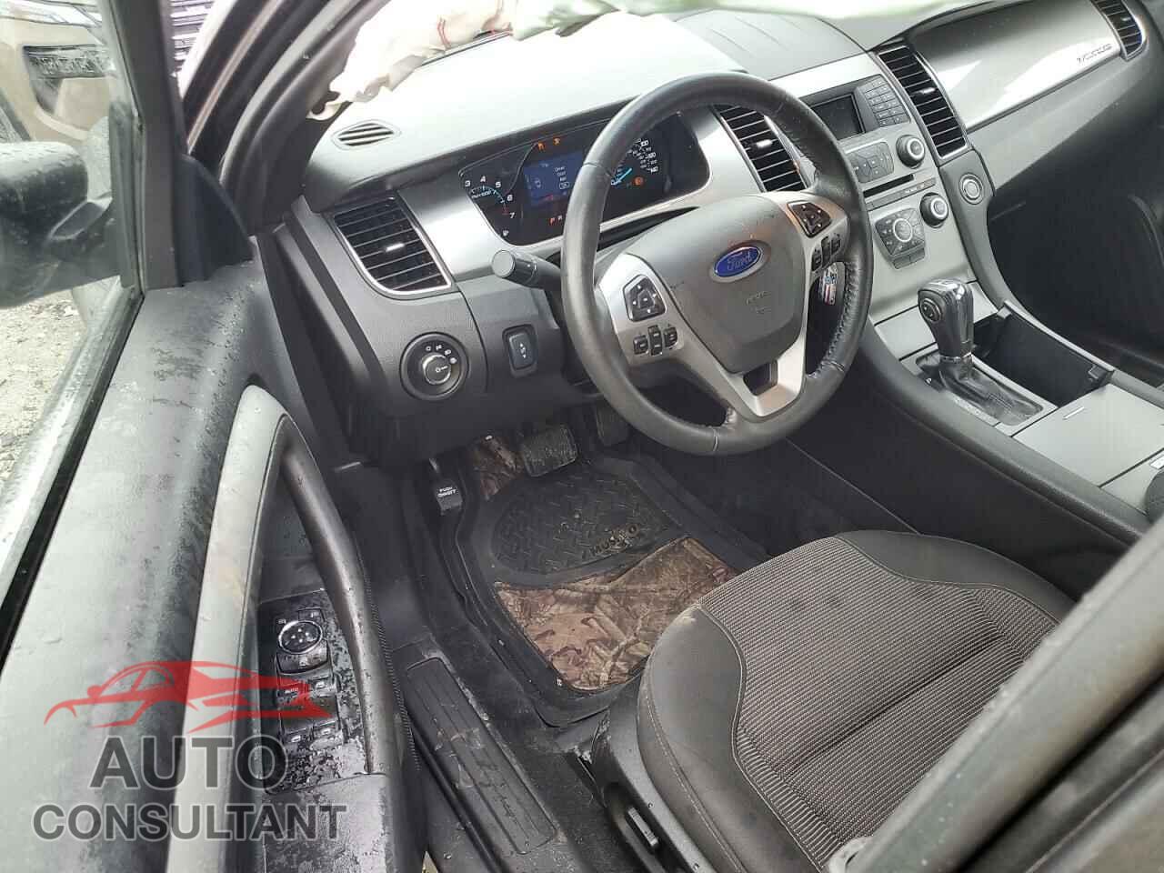 FORD TAURUS 2017 - 1FAHP2E88HG106391