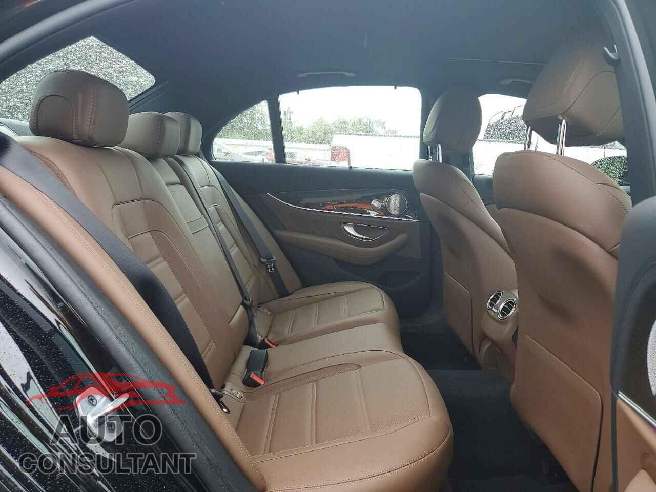 MERCEDES-BENZ E-CLASS 2019 - WDDZF6BB1KA650093