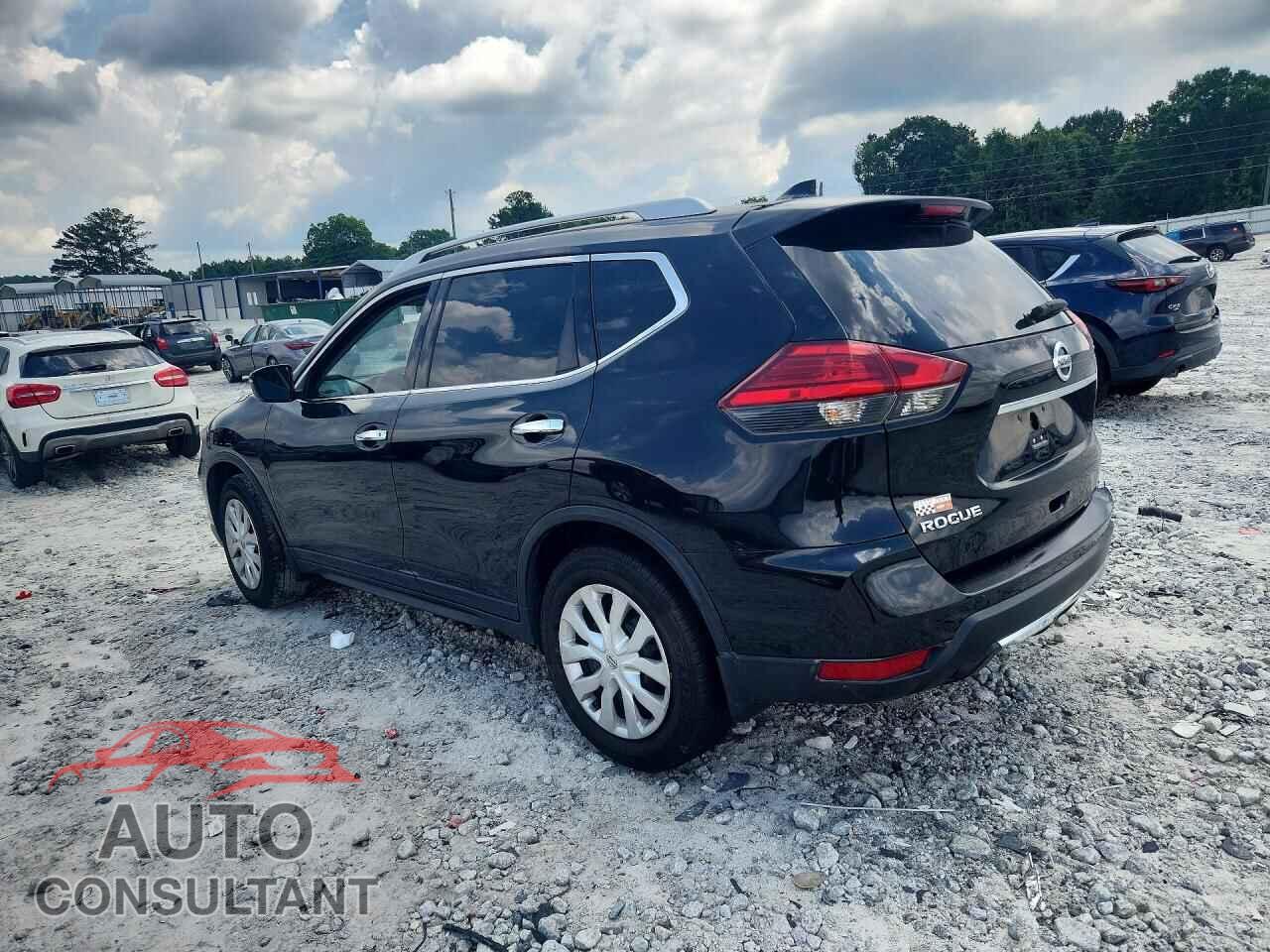 NISSAN ROGUE 2017 - KNMAT2MT5HP523075