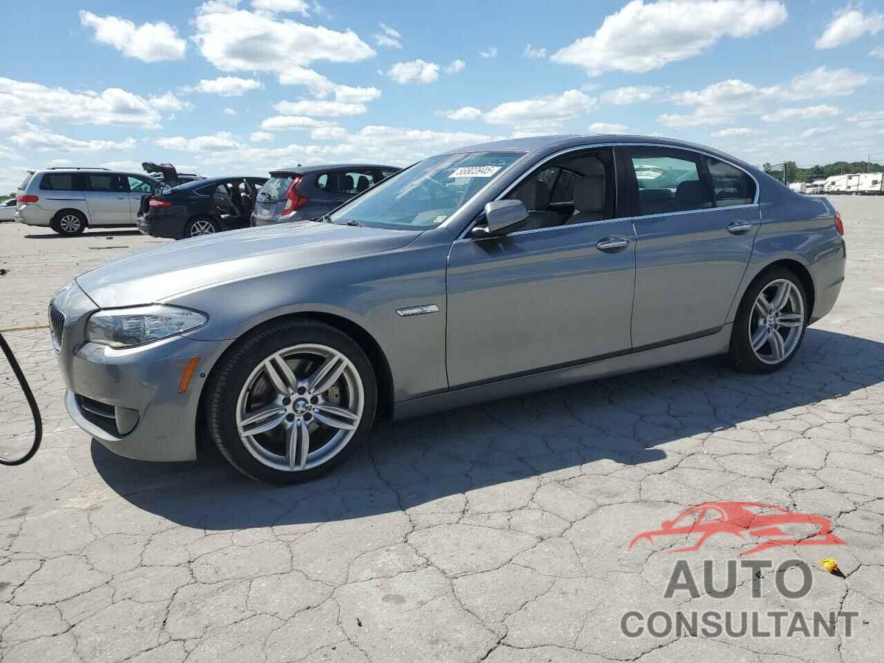 BMW 5 SERIES 2013 - WBAFR7C58DC821140