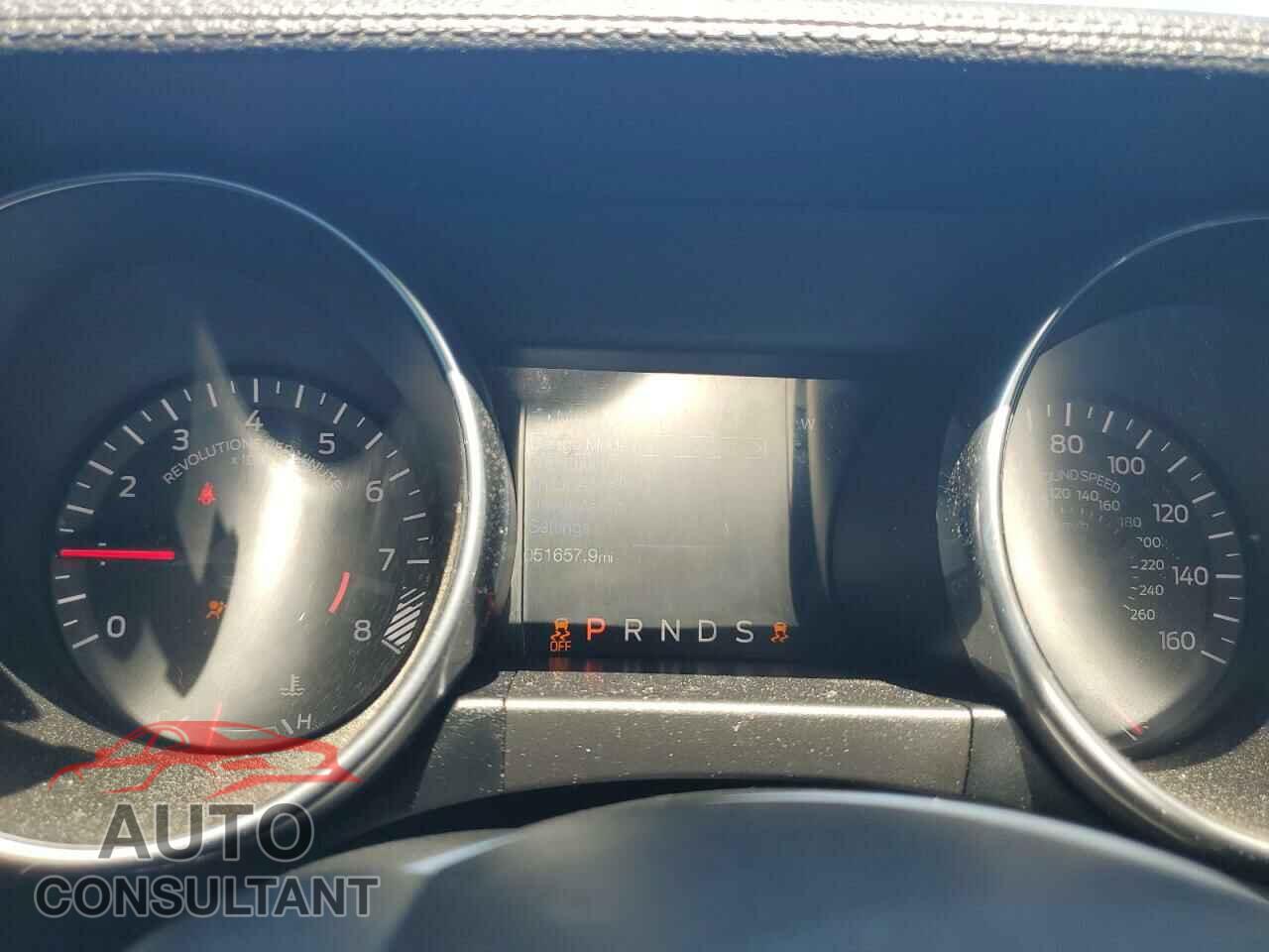 FORD MUSTANG 2018 - 1FA6P8CF6J5102692