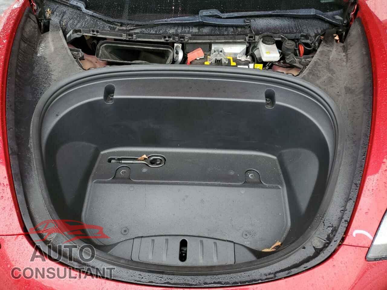 TESLA MODEL 3 2020 - 5YJ3E1EB3LF646301