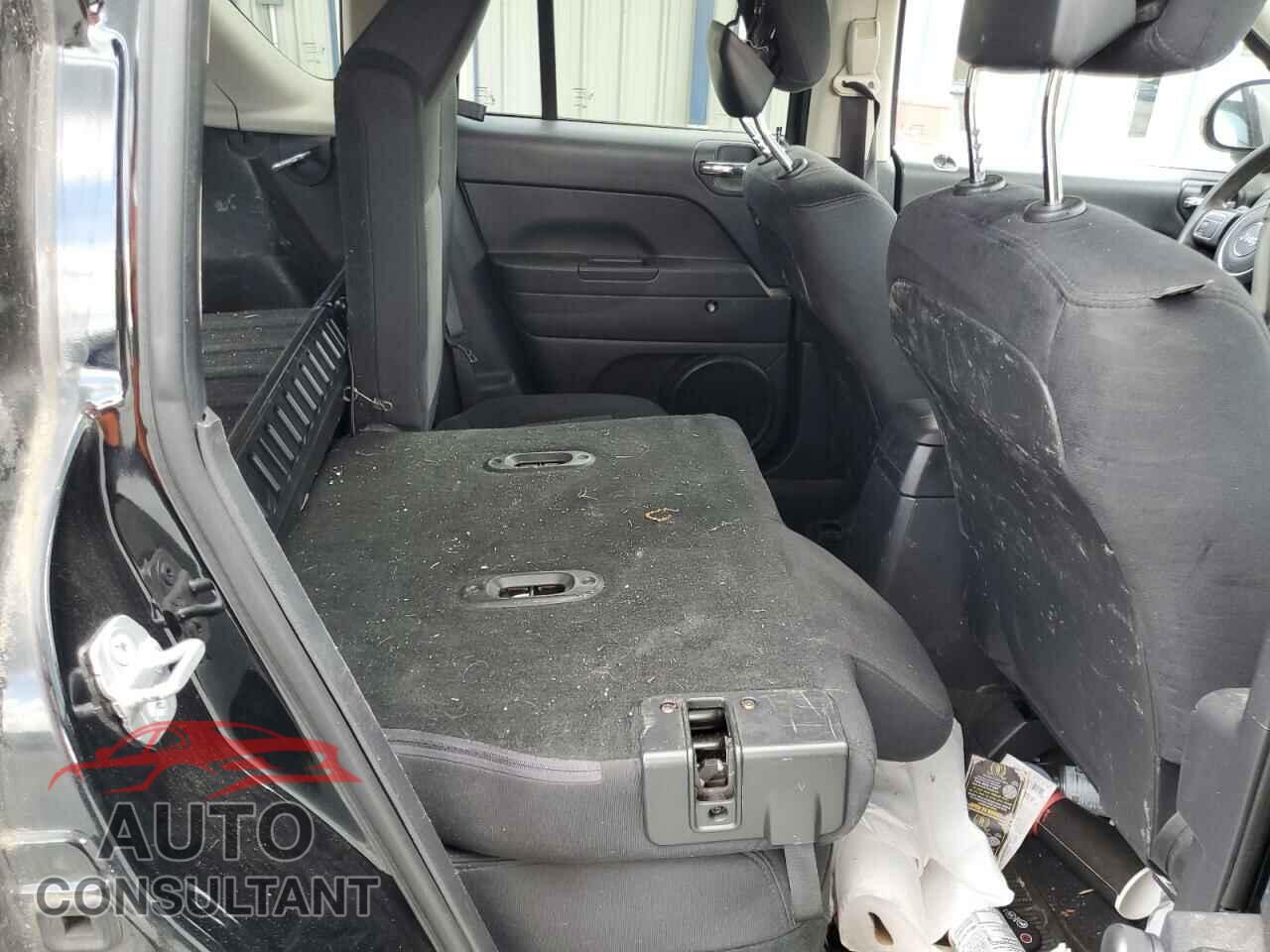 JEEP COMPASS 2014 - 1C4NJCBA5ED777882