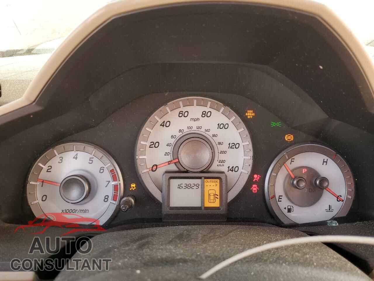 HONDA PILOT 2015 - 5FNYF3H51FB004443