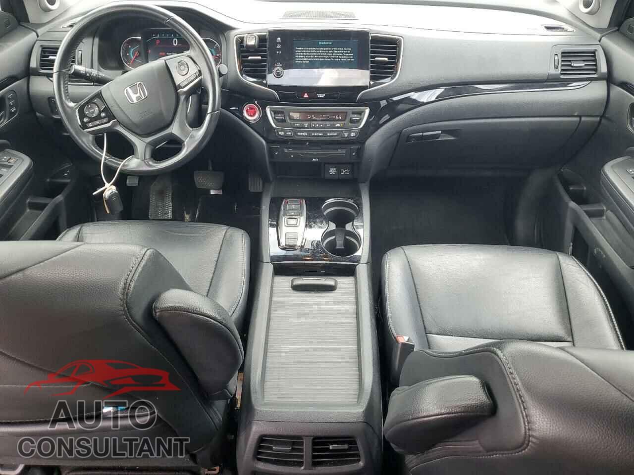 HONDA PILOT 2019 - 5FNYF6H99KB005676