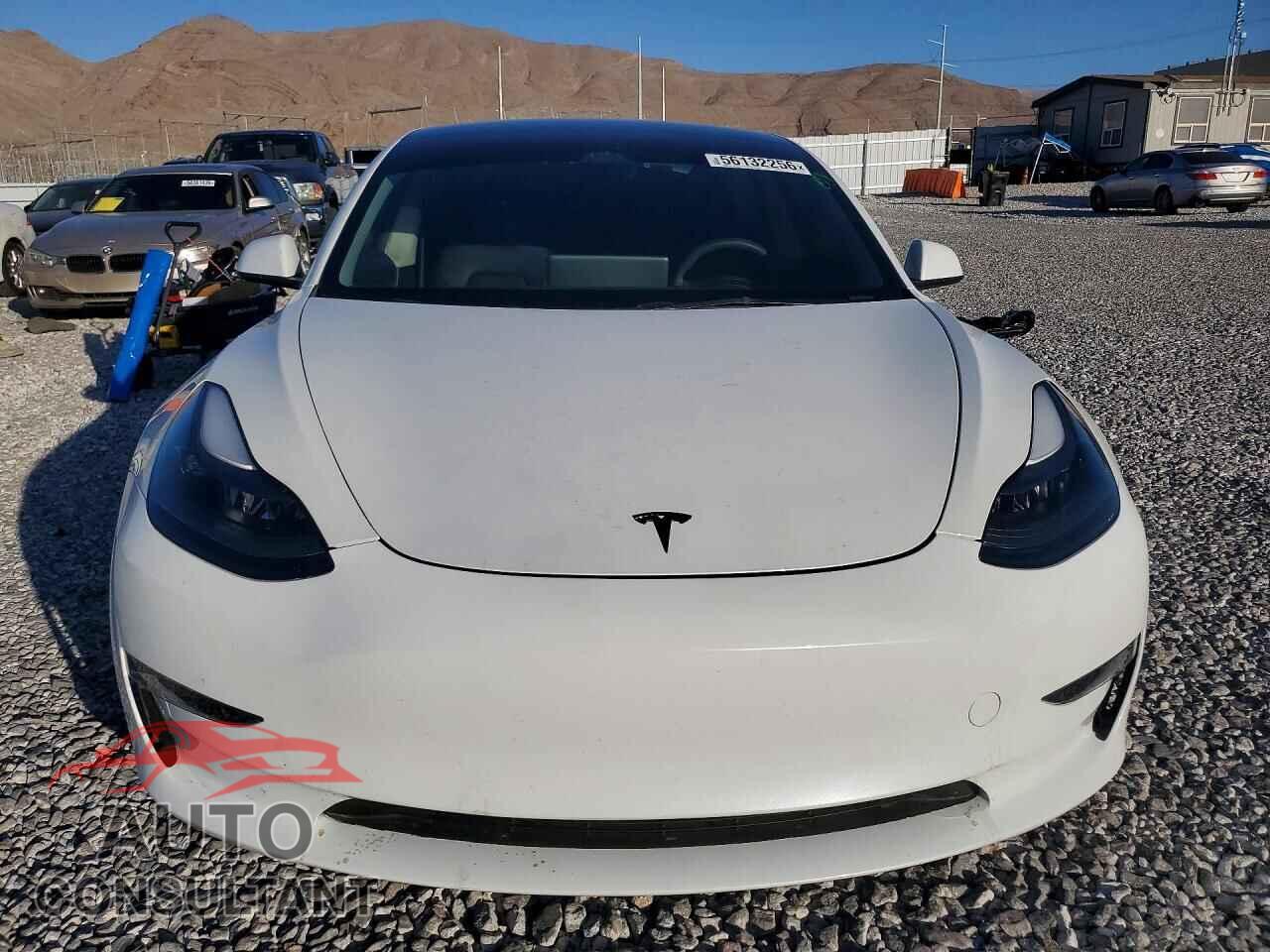 TESLA MODEL 3 2023 - 5YJ3E1EAXPF640203