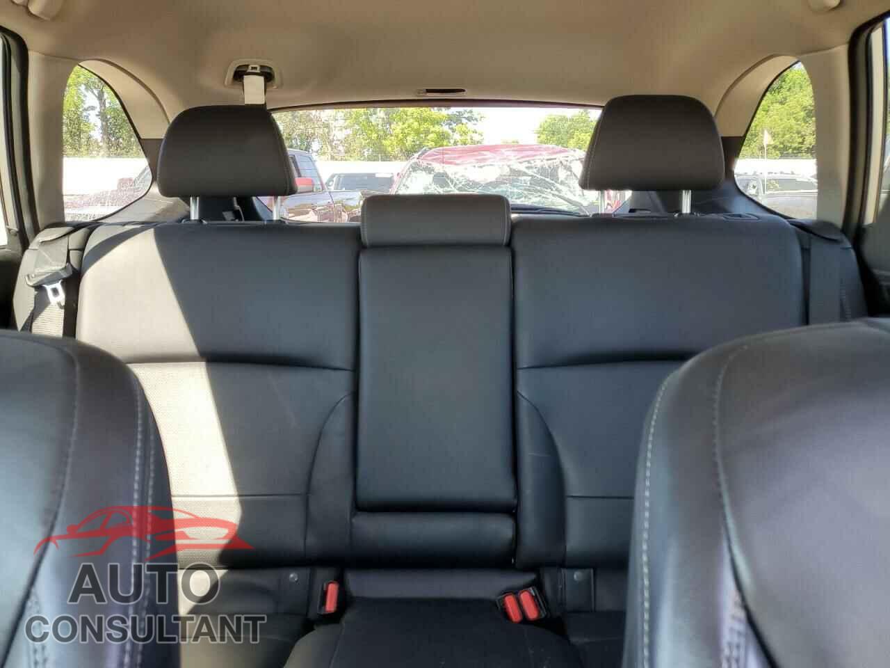 SUBARU OUTBACK 2018 - 4S4BSANC6J3286248