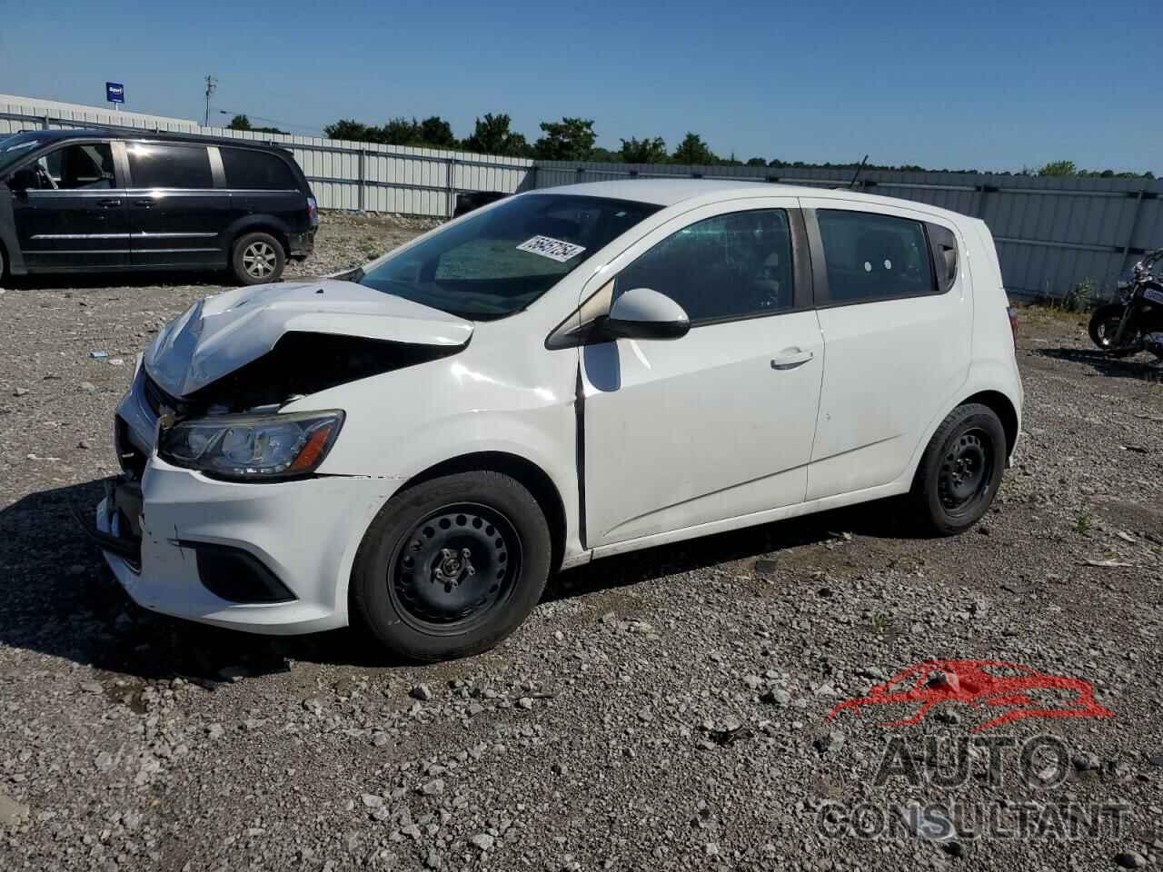 CHEVROLET SONIC 2017 - 1G1JG6SH0H4175805