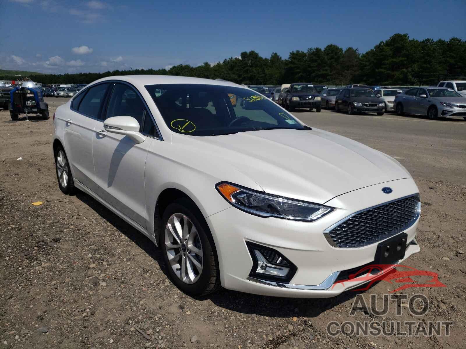 FORD FUSION 2020 - 3FA6P0SU9LR101991