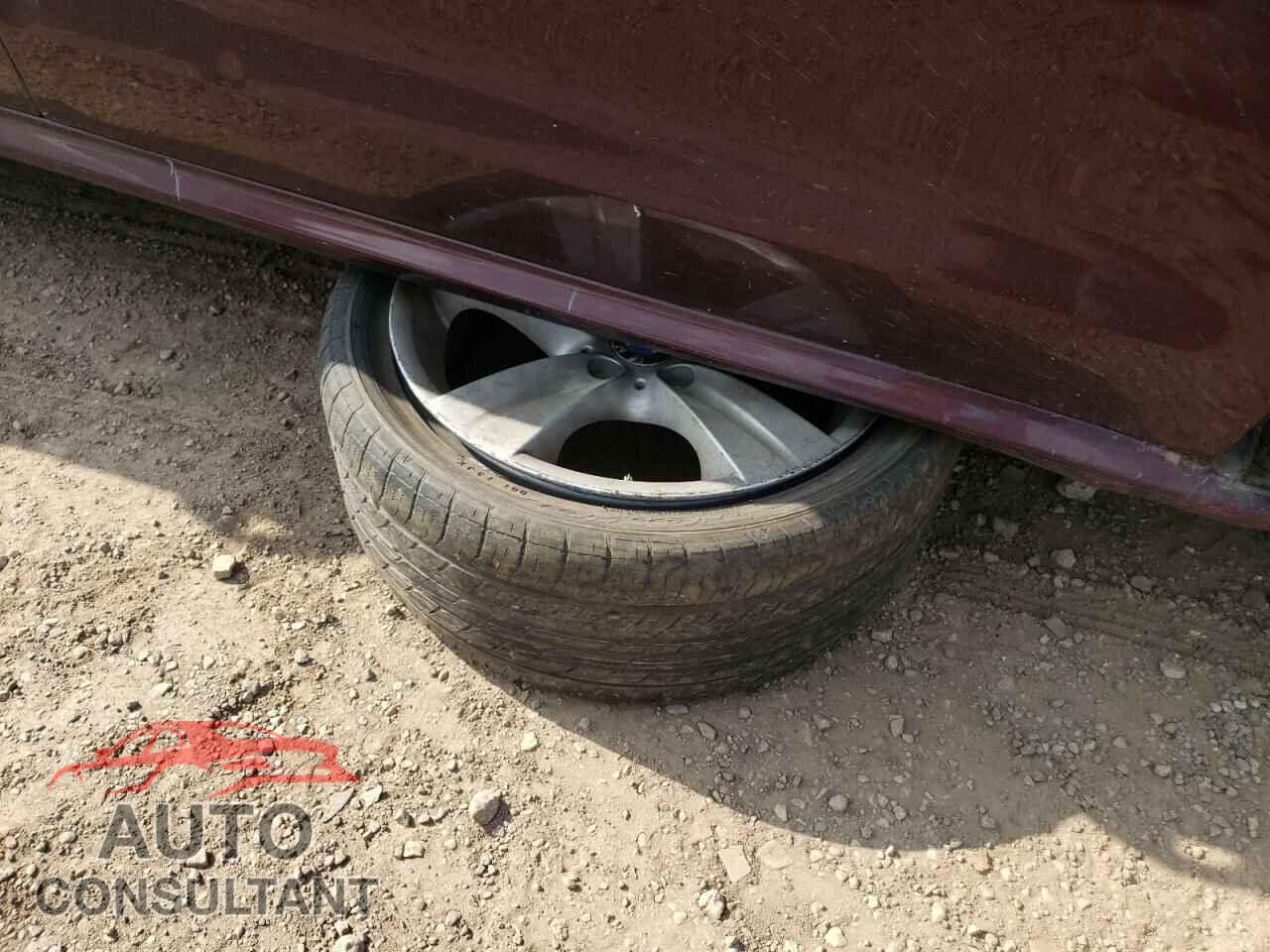 VOLKSWAGEN PASSAT 2012 - 1VWAP7A30CC042976