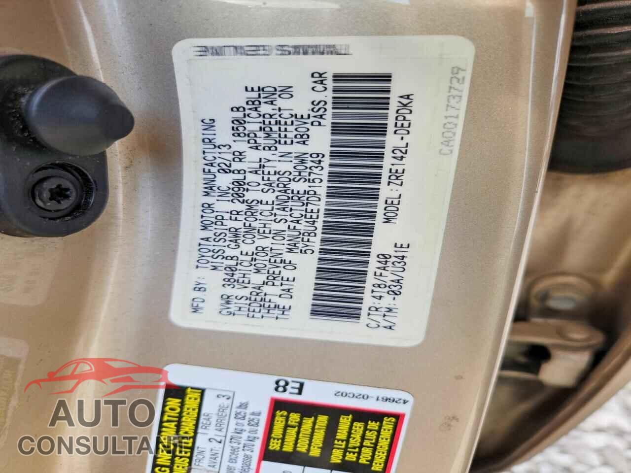 TOYOTA COROLLA 2013 - 5YFBU4EE7DP157349