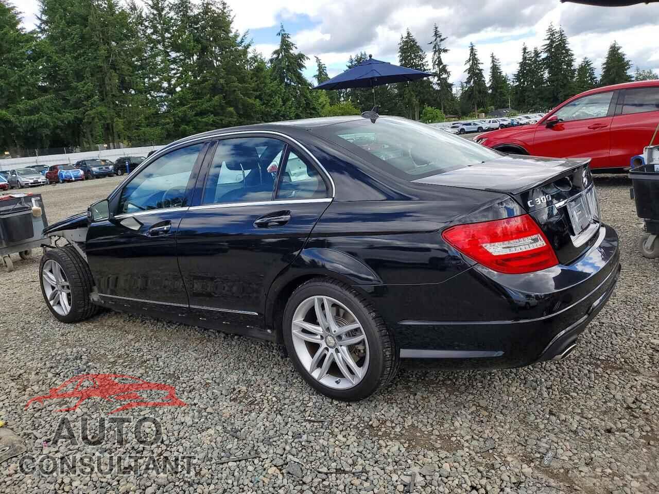 MERCEDES-BENZ C-CLASS 2013 - WDDGF8AB7DR253187