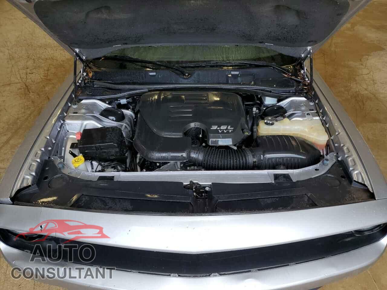 DODGE CHALLENGER 2018 - 2C3CDZAG5JH246013