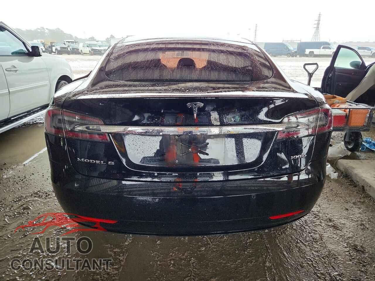TESLA MODEL S 2019 - 5YJSA1E25KF311286