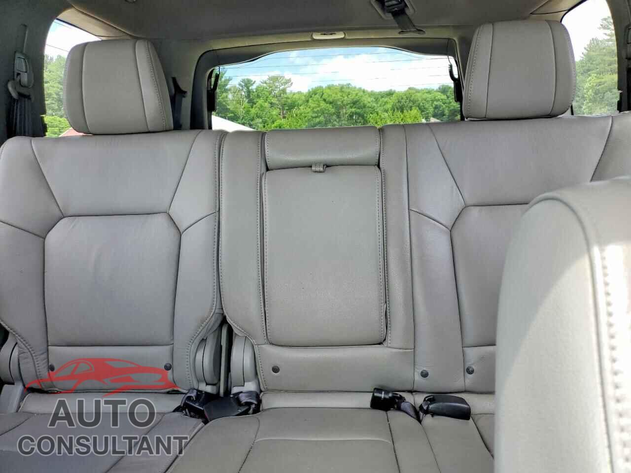 HONDA PILOT 2013 - 5FNYF4H5XDB016304