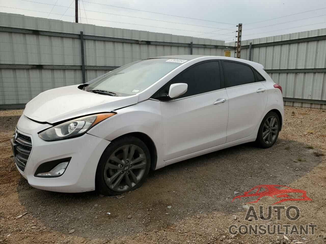 HYUNDAI ELANTRA 2016 - KMHD35LH9GU270625