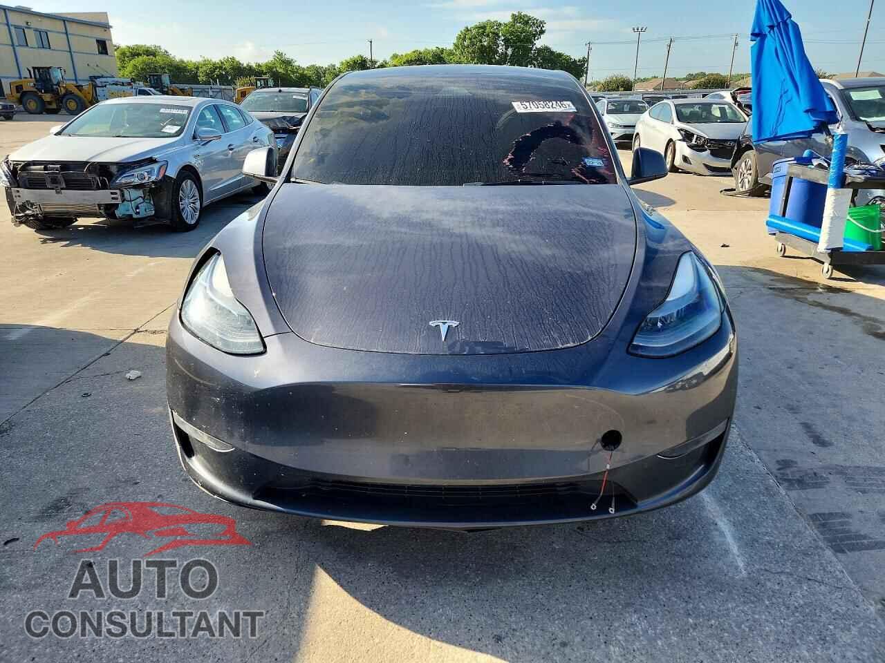 TESLA MODEL Y 2023 - 7SAYGAEE1PF853336