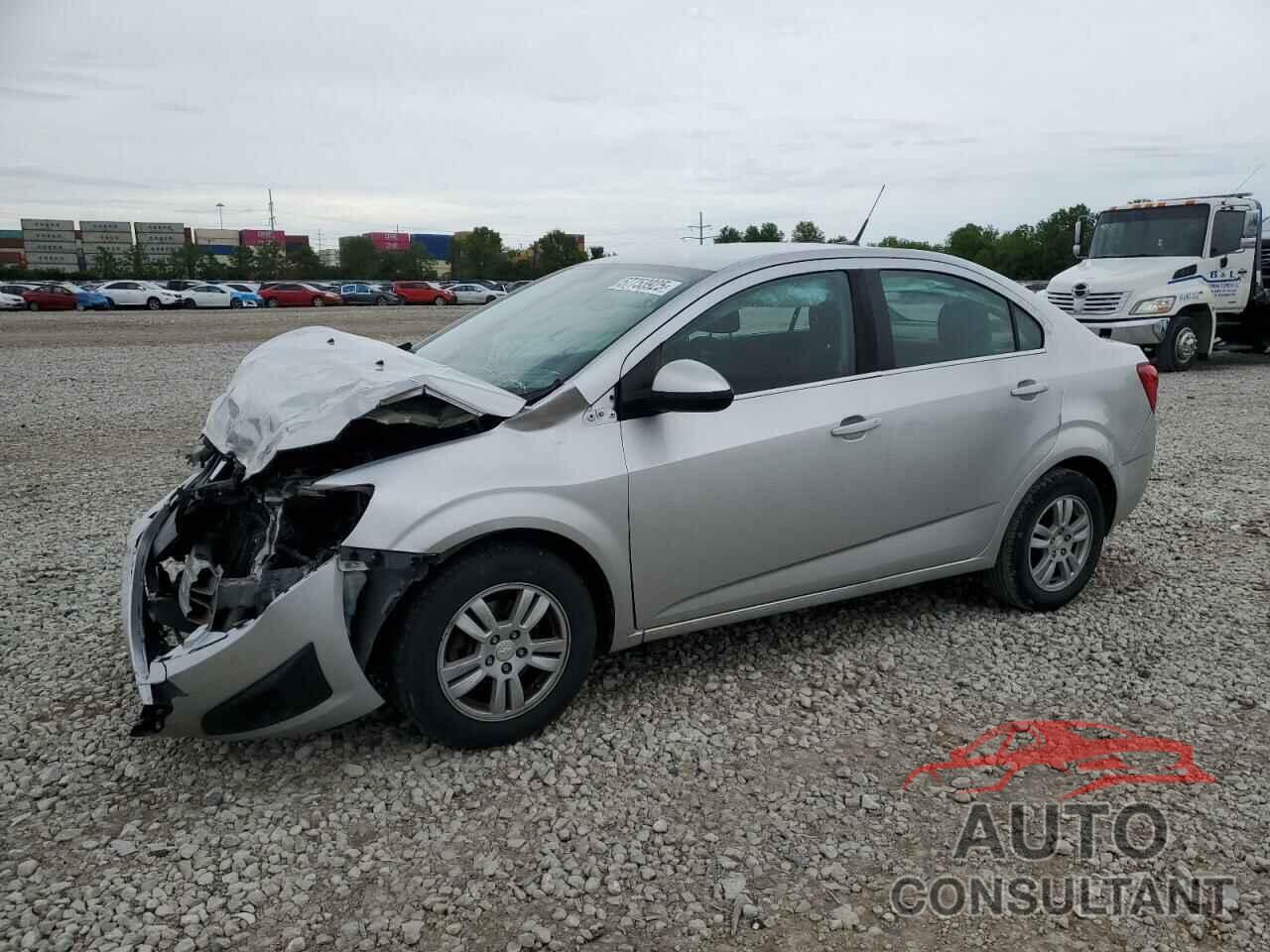 CHEVROLET SONIC 2014 - 1G1JC5SH5E4208511