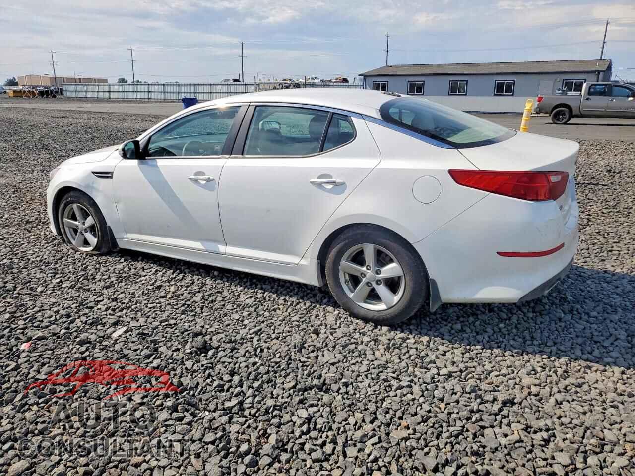 KIA OPTIMA 2015 - KNAGM4A71F5580633