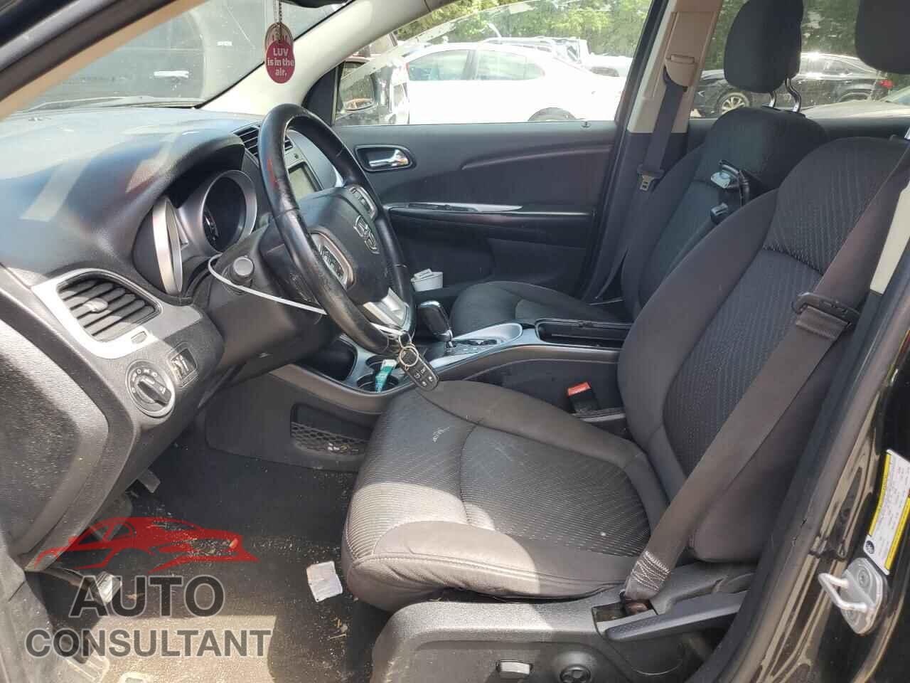 DODGE JOURNEY 2013 - 3C4PDCBB8DT680189