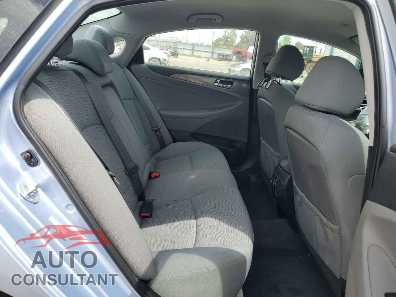 HYUNDAI SONATA 2013 - KMHEC4A45DA086116