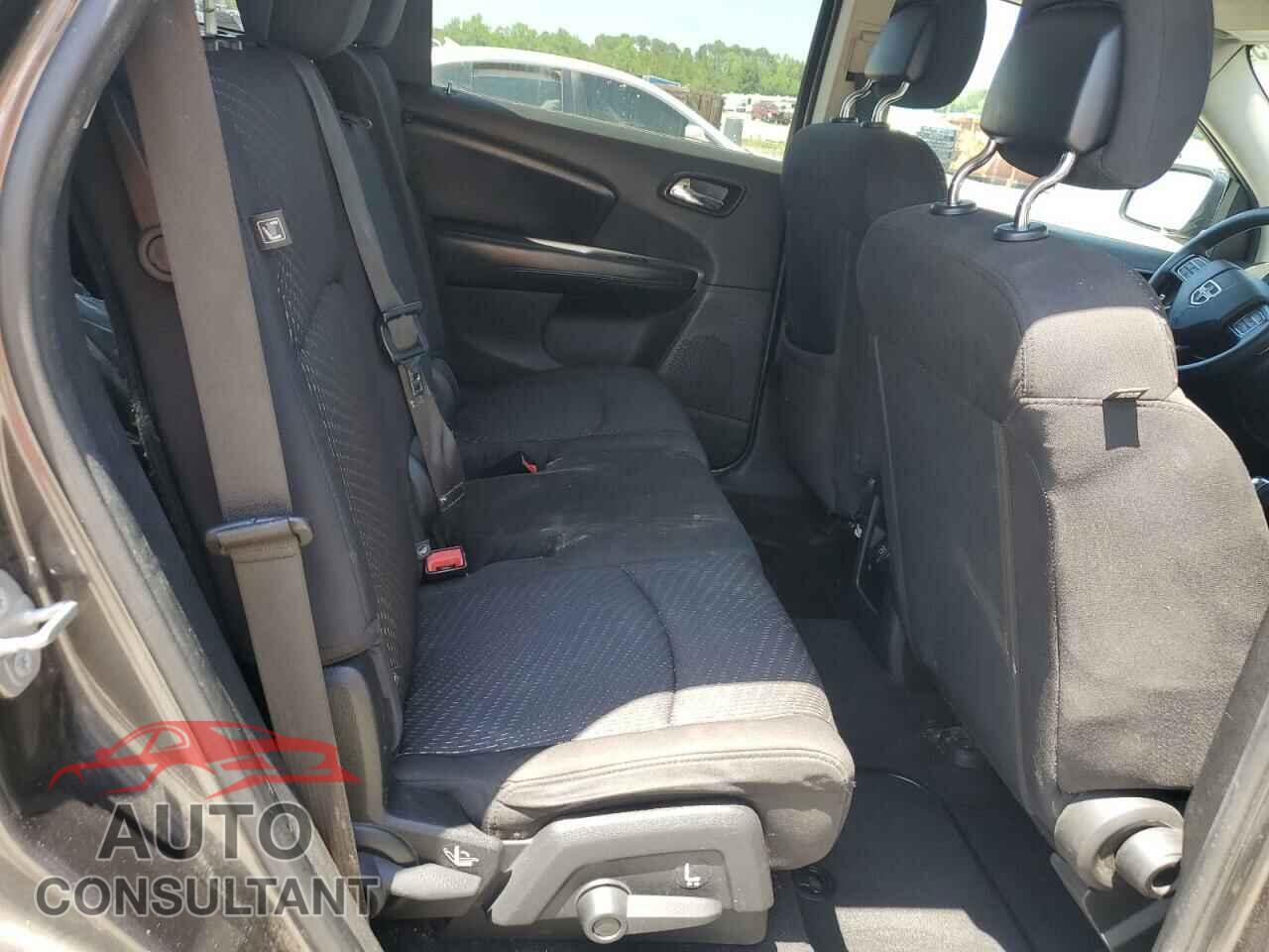 DODGE JOURNEY 2015 - 3C4PDCBG8FT686038