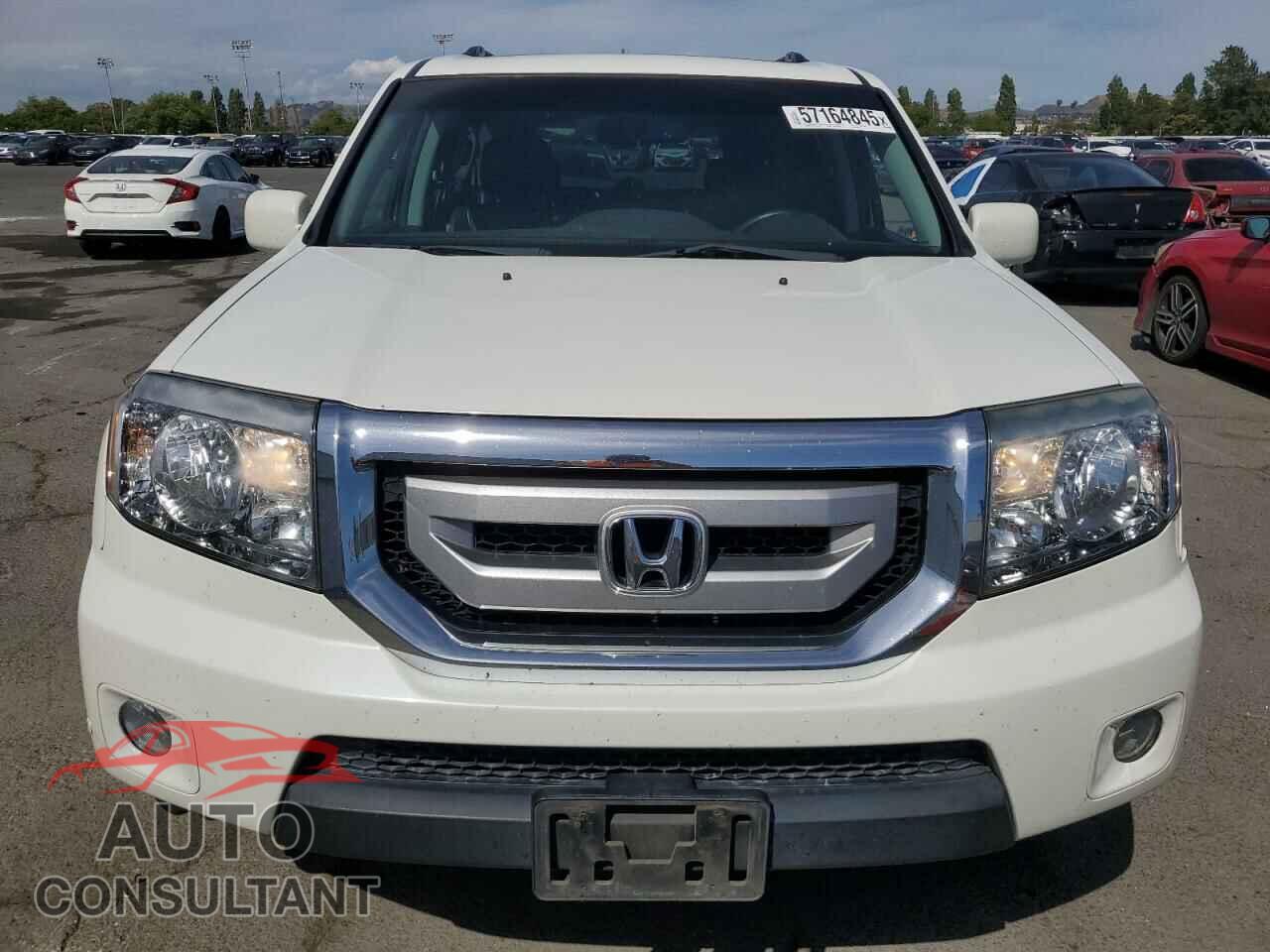 HONDA PILOT 2011 - 5FNYF4H95BB101924