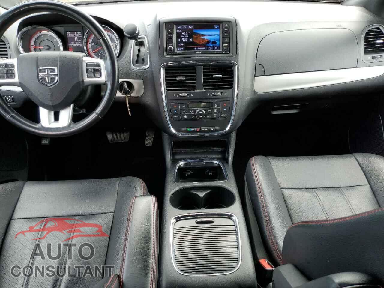 DODGE GRAND CARA 2019 - 2C4RDGEG3KR764721