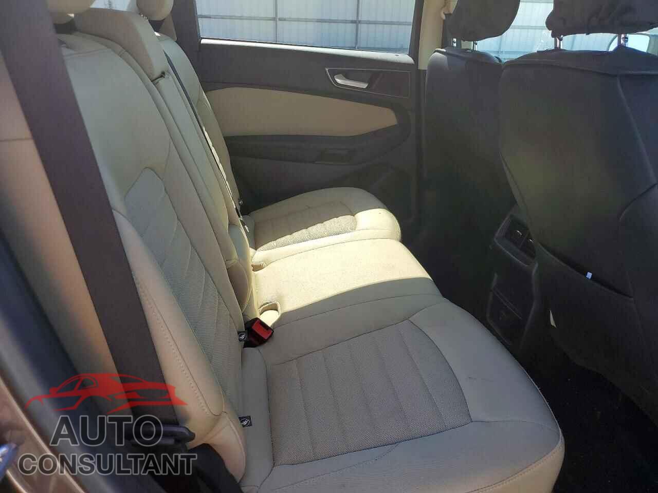 FORD EDGE 2019 - 2FMPK3G93KBC47282