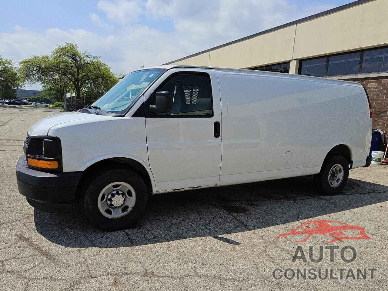 CHEVROLET EXPRESS 2017 - 1GCWGBFF6H1127838