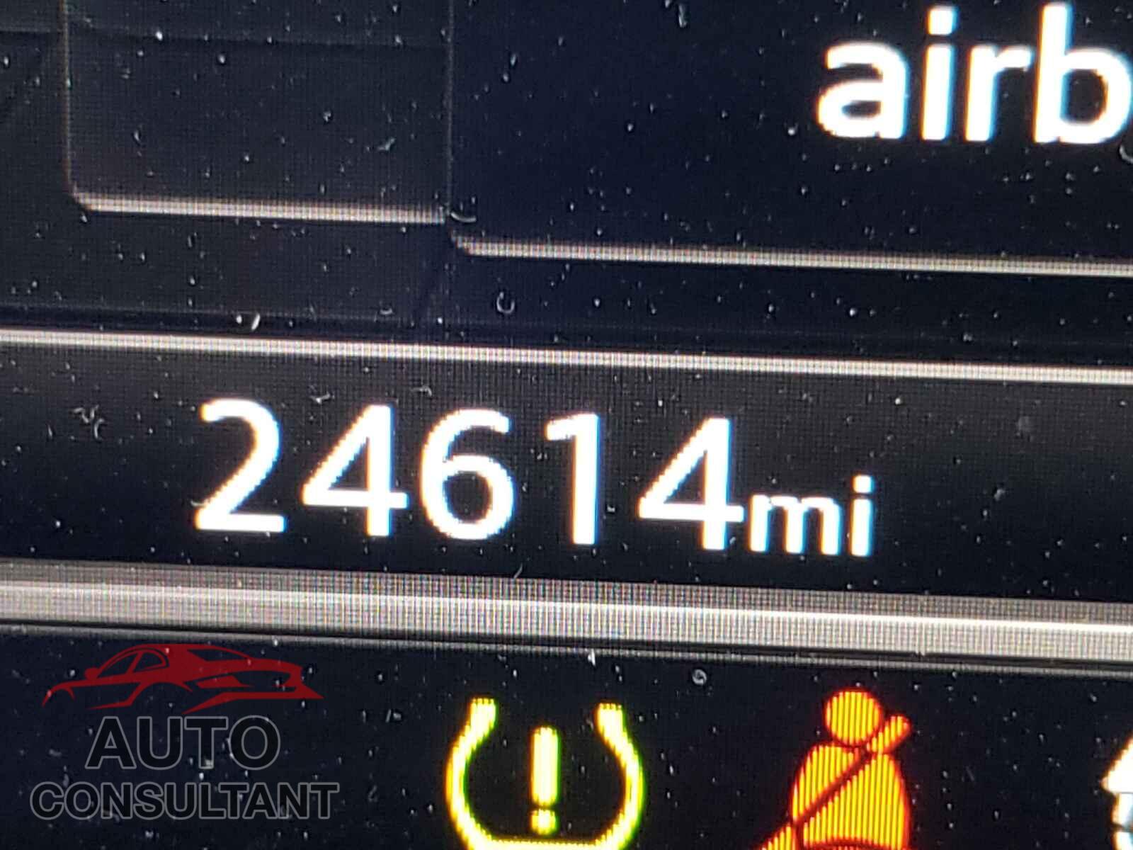 AUDI A5 2018 - WAUENCF50JA129618